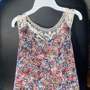 Summer floral top with lace straps